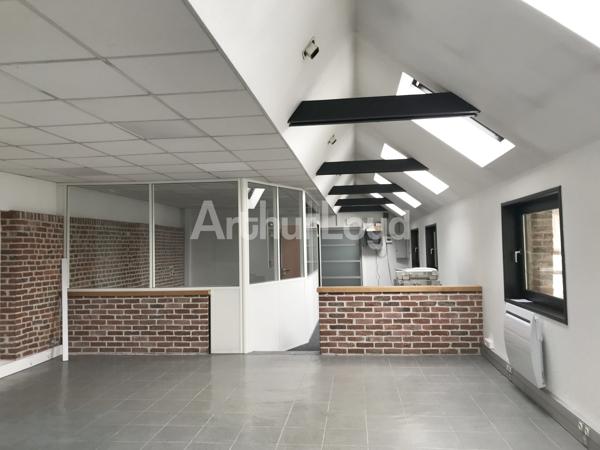 Bureaux à louer 105 m² - Parc de la Plaine Villeneuve d'Ascq, proche axes autoroutiers et transports en commun