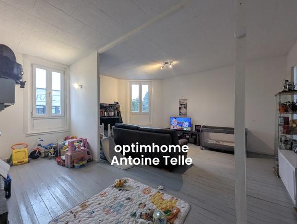 EXCLUSIVITÉ - OPPORTUNITÉ D'INVESTISSEMENT - IMMEUBLE DE RAPPORT À LE CATEAU-CAMBRÉSIS (59360)