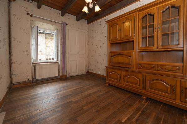 Maison
         3 pièces
        - 70 m² Exclusivité
