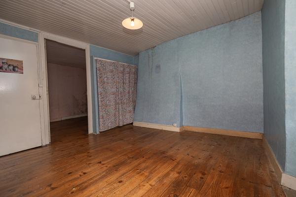 Maison
         3 pièces
        - 70 m² Exclusivité