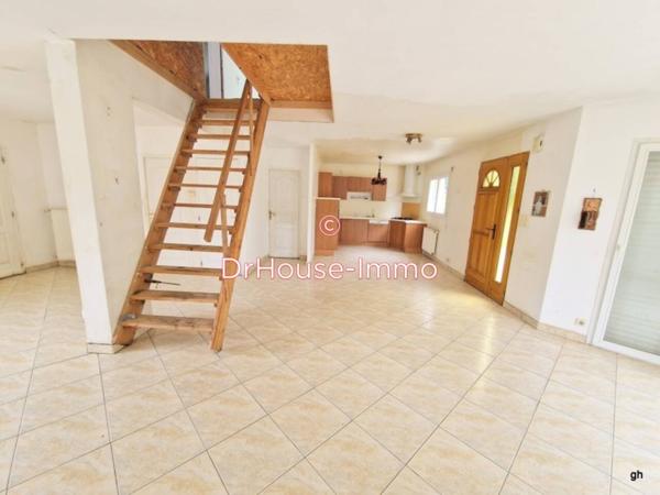 Maison à vendre 5 pièces de 143 m²