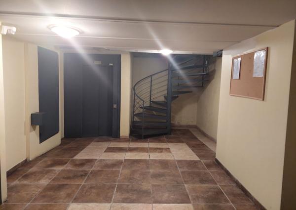 Local professionnel / loft