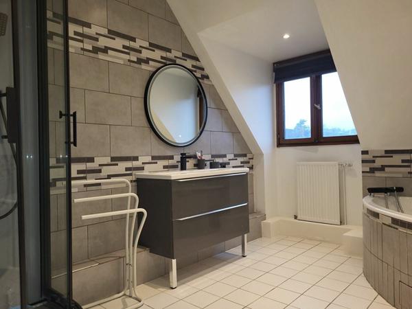 Maison à vendre    4 pièces •  Pérenchies