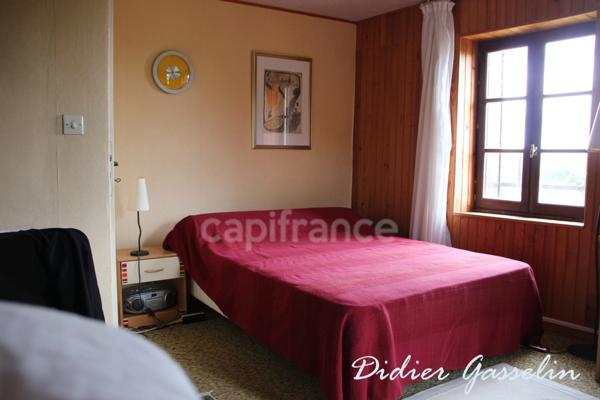 Dpt (28), à vendre maison de village