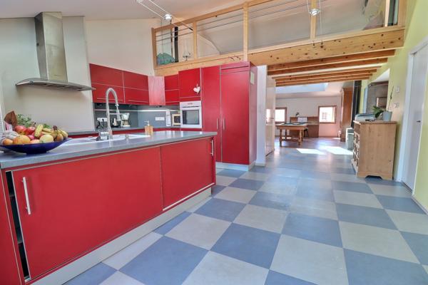 Appartement 8 pièces - 247 m² Exclusivité efficity