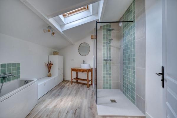 Maison 680 550 € La Rochelle 6 p 169 m² DPE C