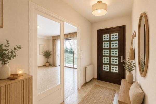 Maison familiale de 4 chambre avec entresol et 3 900 m² de verdure