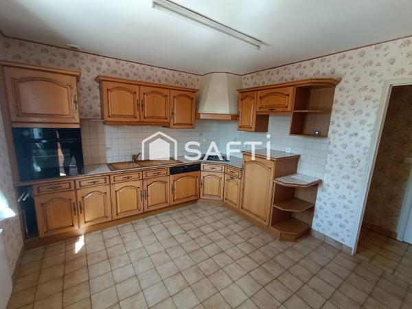 Safti-Benjamin Marcouiller vous propose : Pavillon 7 pièces.