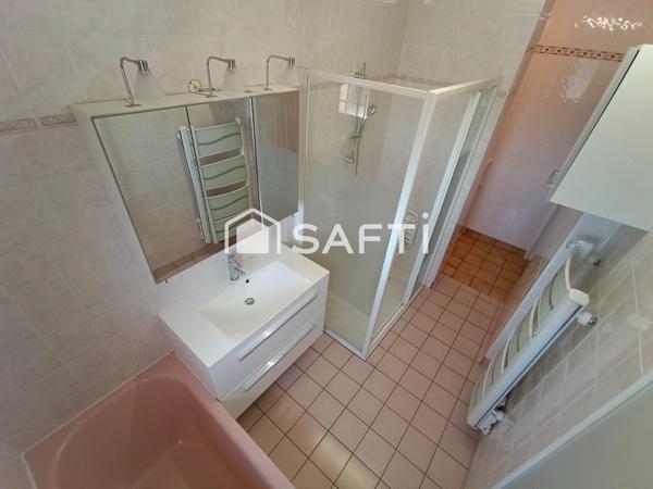 Safti-Benjamin Marcouiller vous propose : Pavillon 7 pièces.