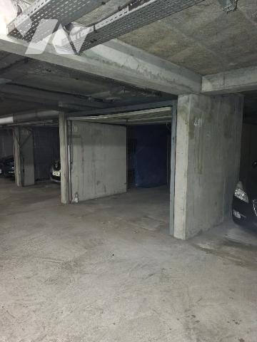 A VENDRE à LILLE: 1  BOX fermé en sous-sol rue du faubourg notre dame   