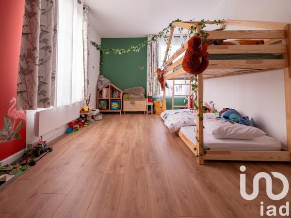 Appartement 3 pièces de 64 m² à Magny-le-Hongre (77700)