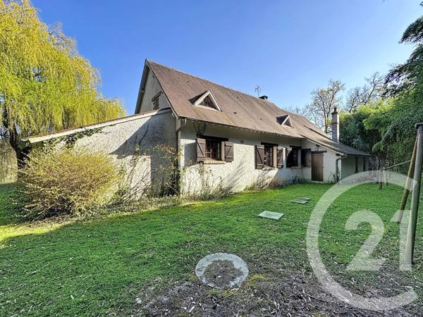 Maison à vendre  9 pièces - 222,40 m2 CLEMONT - 18