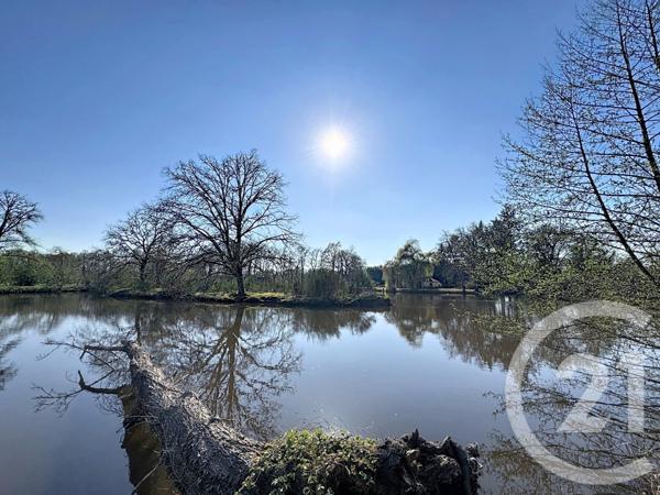 Maison à vendre  9 pièces - 222,40 m2 CLEMONT - 18