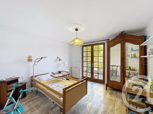 Maison à vendre  9 pièces - 222,40 m2 CLEMONT - 18