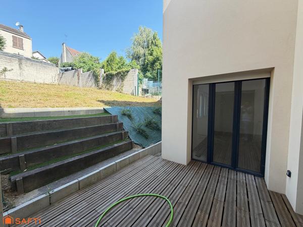 PAVILLON NEUF AUX NORMES D ISOLATION RECENTES ET ECOLOGIQUE