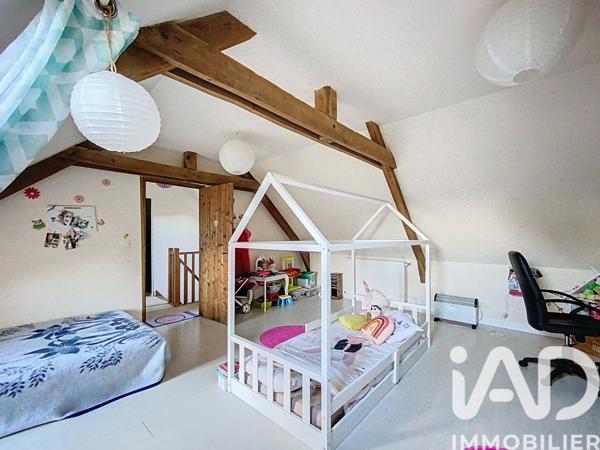 Maison à vendre 5 pièces 205 m² Grâce-Uzel