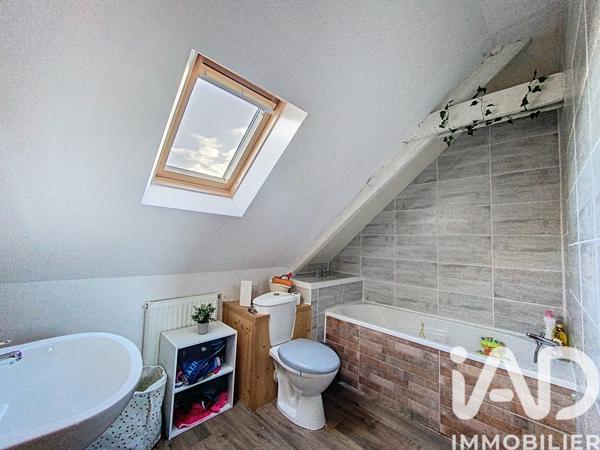 Maison à vendre 5 pièces 205 m² Grâce-Uzel