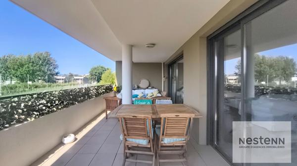 FREJUS SPACIEUX T3 GRANDE TERRASSE GARAGE