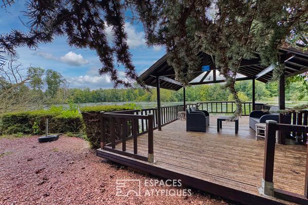 Ensemble de deux chalets sur étang aux alentours de Roye