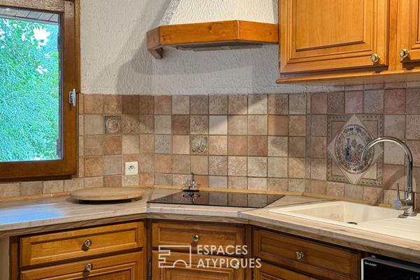 Ensemble de deux chalets sur étang aux alentours de Roye