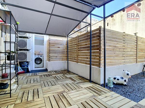 MARSEILLE 5EME - APPARTEMENT T3/4 - AVEC COUR INTERIEURE AU CALME - QUARTIER LA CONCEPTION