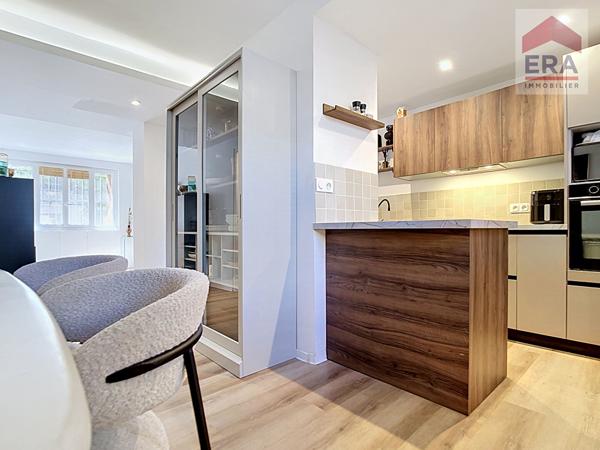 MARSEILLE 5EME - APPARTEMENT T3/4 - AVEC COUR INTERIEURE AU CALME - QUARTIER LA CONCEPTION