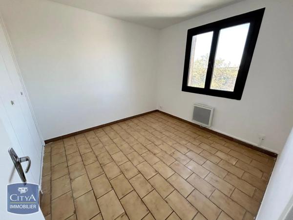 Appartement à louer 3 pièces 47.4m² Fos-sur-Mer (13270)