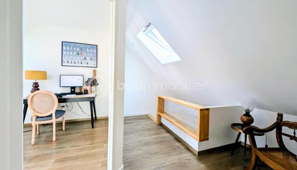 EXCLUSIVITE

Découvrez cette magnifique maison de 1800, récemment rénovée (2023), située à Luc-sur-Mer. 

Alliant charme ancien et confort moderne, elle offre une vie paisible à quelques minutes de la mer. 

Parfaitement agencée sur trois niveaux, cette maison offre 155 m² d'espace ( 166 au sol ) avec six pièces accueillantes comprenant quatre chambres, une salle d'eau et une salle de bain.

Au rez-de-chaussée, profitez d'un séjour chaleureux avec cheminée et une cuisine moderne parfaitement équipée. 

L'agencement soigné et les matériaux de qualité  confèrent à l'ensemble un confort optimal,  (un bon diagnostic énergétique en  C )  agrémenté par un chauffage individuel au gaz. 

Le calme et l'absence de vis-à-vis complètent cette atmosphère sereine.

  Notez par ailleurs que cette demeure est très ensoleillée grâce à son orientation sud où les bains de soleils en terrasse seront de rigueur !
A moins que vous ne préfériez vous prélasser dans le jardin toujours exposé sud. 

Le gros plus, une maison en pierre d'environ 70m² à restaurer pour accueillir les amis où avoir un apport financier supplémentaire en louant. 
Déjà une pièce (avec salle d'eau et wc) fonctionnelle.

Dans un quartier paisible, vous pourrez vous stationner dans la cour ou dans le garage de 30m².

Côté commodités, cette maison à fort potentiel est située non loin des écoles, commerces et services essentiels. 

Sa taxe foncière annuelle s'élève à 1300€. 
 
Pour résumer :
Maison principale 155m²
4 chambres (en étage et dont une suite parentale spacieuse sous combles)
1 salle d'eau 
1 salle de bain
1 wc par niveau
45m² de pièce de vie
Cuisine A/E séparée 
1 garage 30m²
2 ateliers de 14² chacun
1 maison a restaurer d'environ 70m²
Jardin, terrasse.

En vente et prête à vous accueillir, c'est un véritable coup de cœur à visiter sans tarder! 
Contactez Nathalie Demarquay pour plus d'informations.