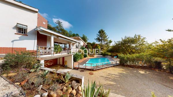 A VENDRE - Maison de 205m² à MONTOISON (26800)