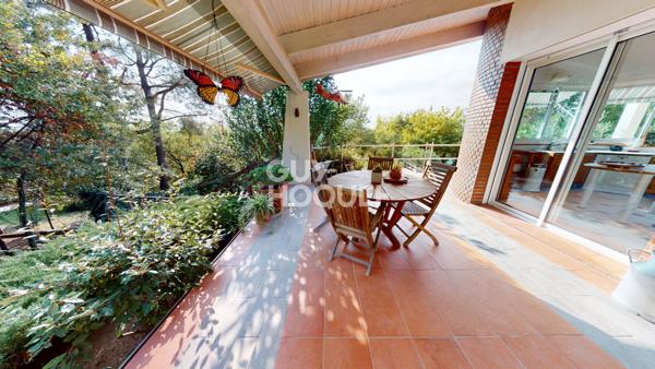 A VENDRE - Maison de 205m² à MONTOISON (26800)