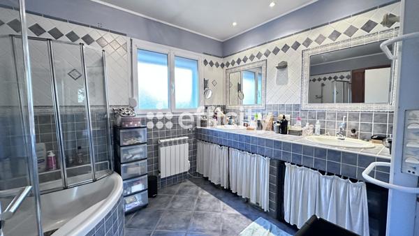 Maison 6 pièces - 190 m²