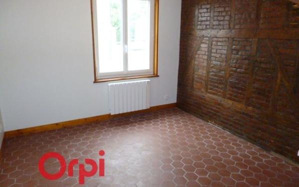 Appartement à louer    4 pièces •  Brionne