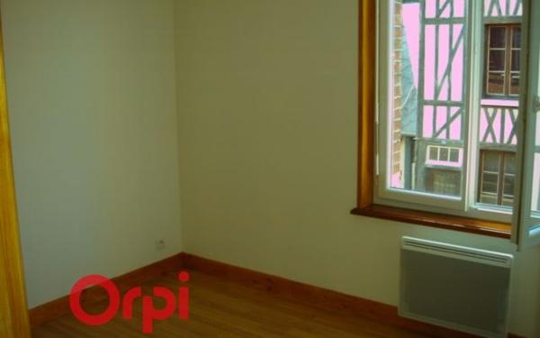 Appartement à louer    4 pièces •  Brionne