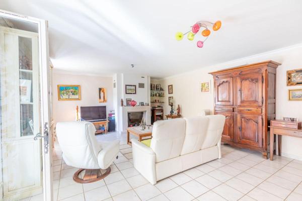 SAINT-SATURNIN-LÈS-AVIGNON ? UNE MAISON, PLUSIEURS PROJETS DE VIE