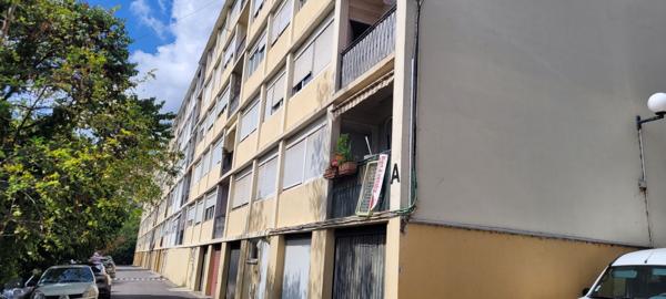 Appartement Grasse 3 pièces, parking, vue dégagée