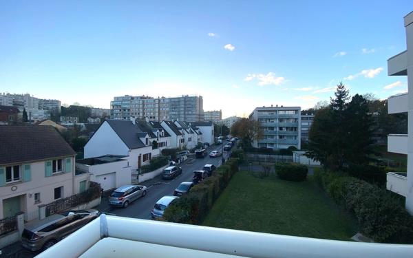 Appartement à vendre    4 pièces • 98,51 m2 Le Pecq