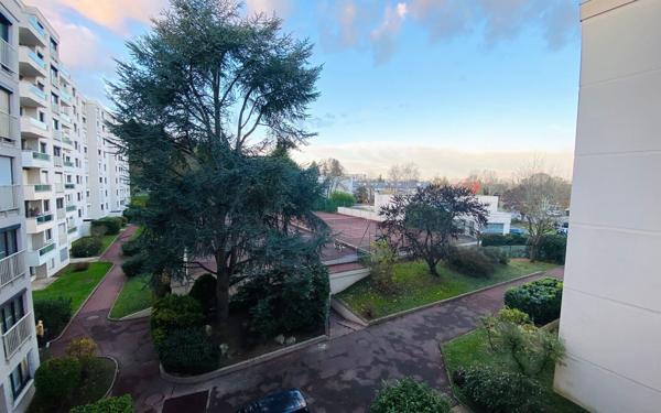 Appartement à vendre    4 pièces • 98,51 m2 Le Pecq