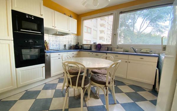 Appartement à vendre    4 pièces • 98,51 m2 Le Pecq