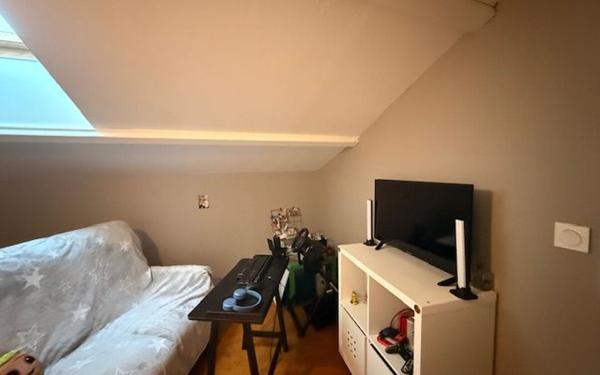 Appartement à vendre    4 pièces • 108 m2 Rosières