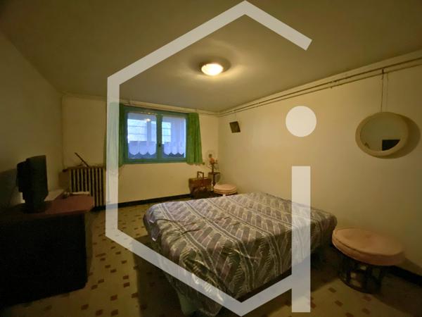 Maison 5 pièce(s) 4 chambre(s) 147 m²