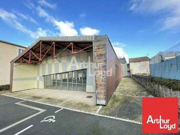 POITIERS A VENDRE CITE JUDICIAIRE 330m² LOCAL COMMERCIAL NEUF