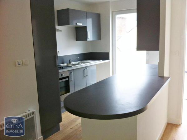 Appartement à louer 5 pièces 122m²