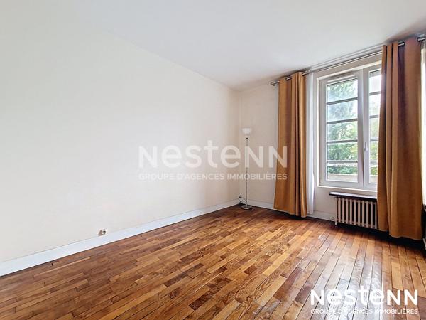 À vendre appartement 4 pièces de 80m² proche gare à Saint Cyr l'École