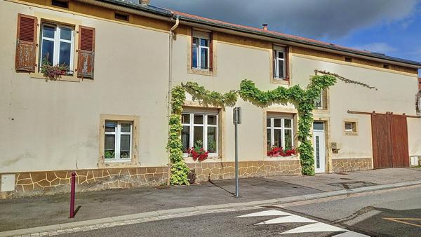 Maison de village de 240m² sur terrain de 9 ares environ