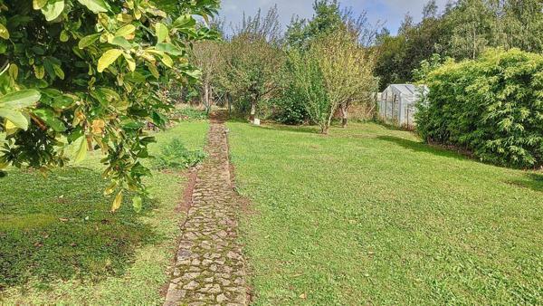 Maison de village de 240m² sur terrain de 9 ares environ