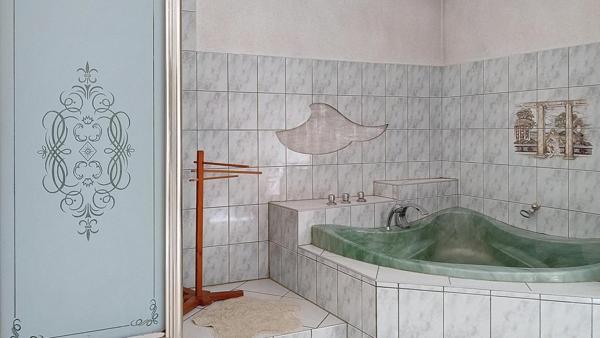 Maison de village de 240m² sur terrain de 9 ares environ