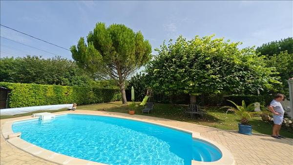 Maison à vendre |  Gensac-la-Pallue |  6 pièces | 135 m²