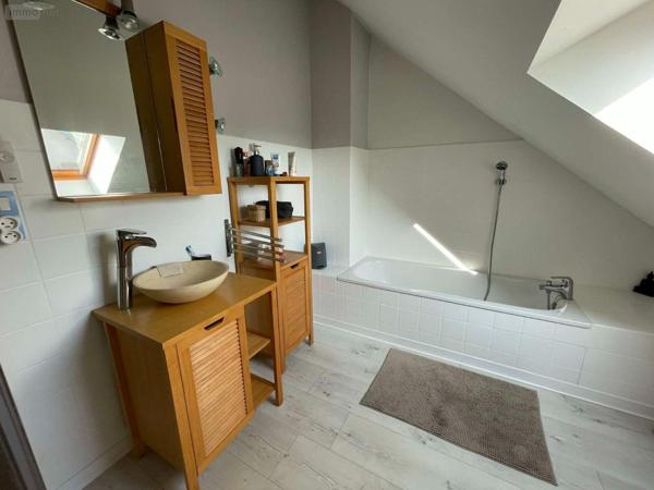 Maison à vendre à Fontain dans le Doubs (25660), ref : 25006-111-2025