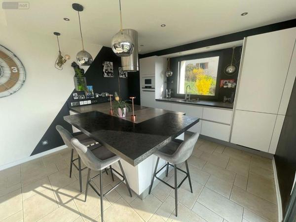 Maison à vendre à Fontain dans le Doubs (25660), ref : 25006-111-2025