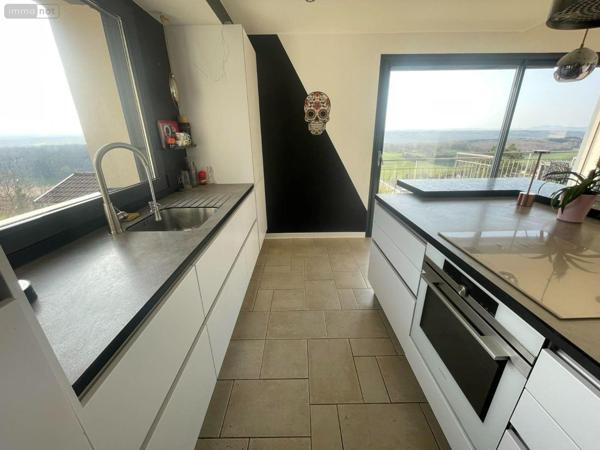 Maison à vendre à Fontain dans le Doubs (25660), ref : 25006-111-2025